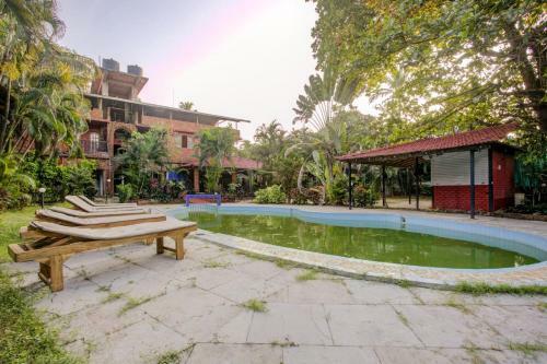 Hotel Oyo Rooms 322 Candolim Beach Road
