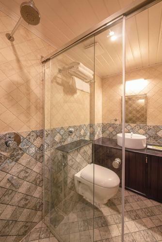 Hotel Hometown Galleria Manipal