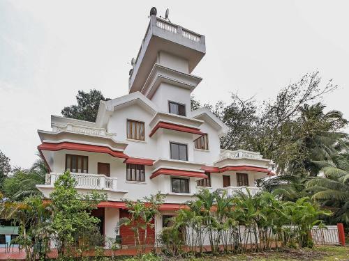 Hostal Oyo Home 78007 Field View Studio Fatrade