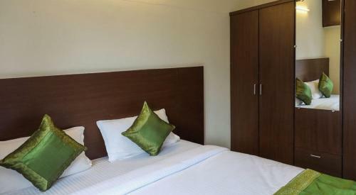 Pratham Inn By Downtown Hotels