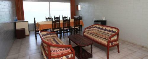 Hostal Rns Guest House