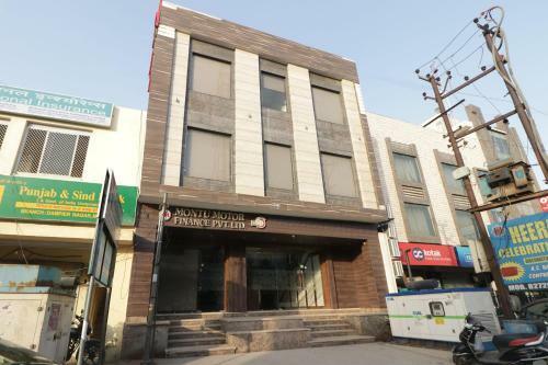 Capital O 2594 Hotel Kanchan Residency