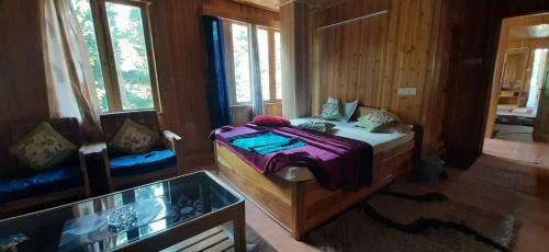 Hotel Blue Lagoon