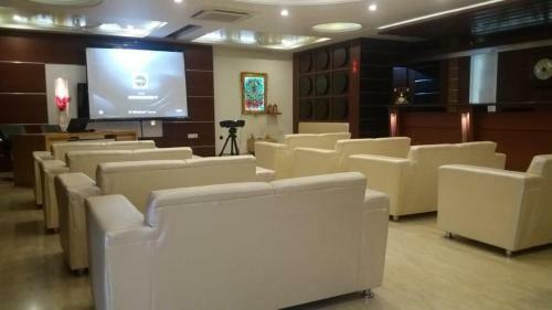 Hotel Yash Inn