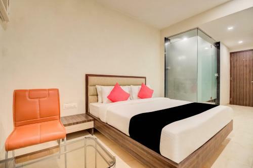 Capital O 65429 Hotel Merakee