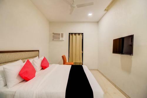 Capital O 65429 Hotel Merakee