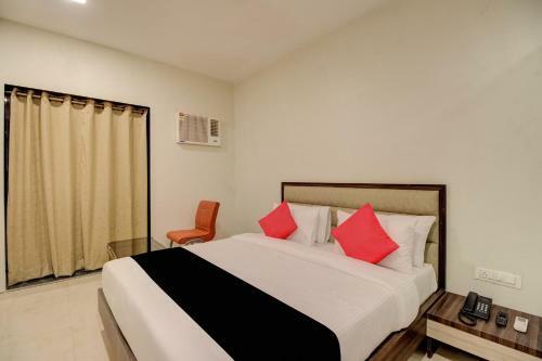 Capital O 65429 Hotel Merakee