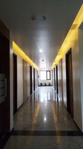 Bed & Breakfast Alankrita Suites & Party Halls
