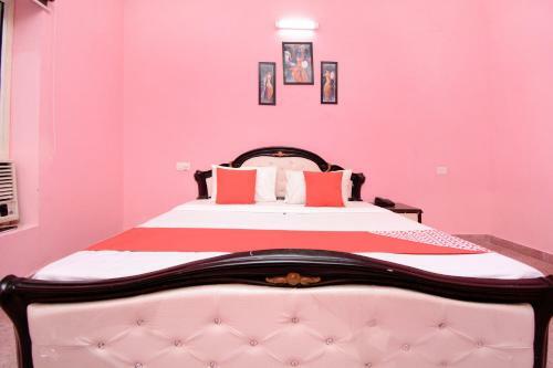 Hotel Oyo 27963 Dreamland