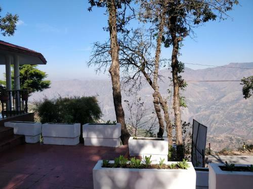 Hotel Surbee Resort Mussoorie