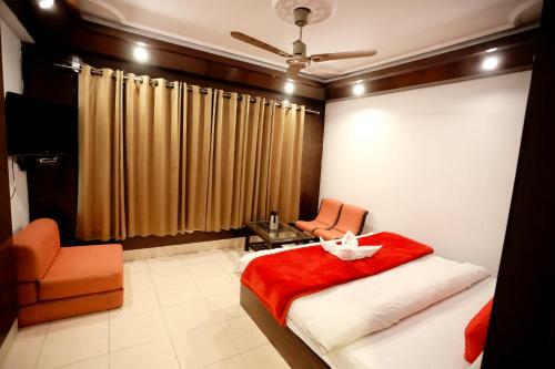 Hotel Amara Hill Queen Mussoorie