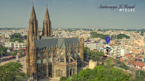 Hotel Aishwarya Le Royal