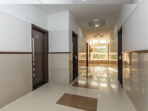 Hotel Oyo 24476 Ssg Residency