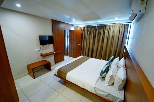 Hotel Residenza Samasth Palatial
