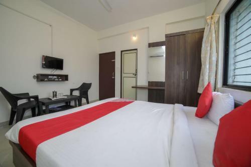 Hotel Oyo 28026 Seva Service Apartment