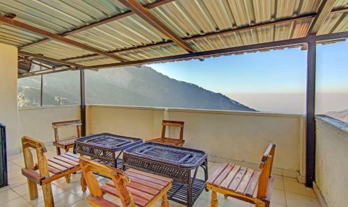 Hotel Treebo Trend Monal Inn
