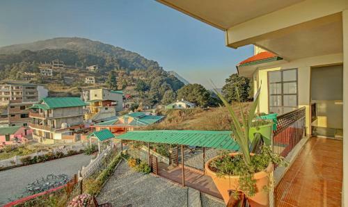Hotel Treebo Trend Monal Inn