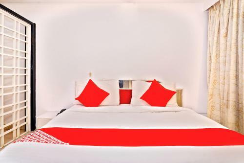 Hotel Oyo Flagship 14469 Darshan Tower Gitanjali