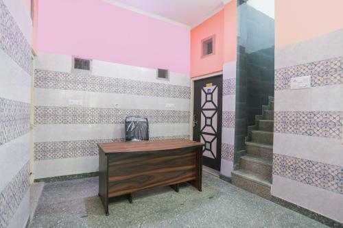 Spot On 65708 Shri Ram Hotel