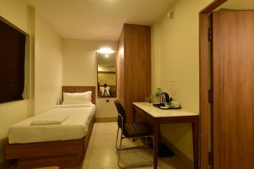 Hotel Panchavati Express