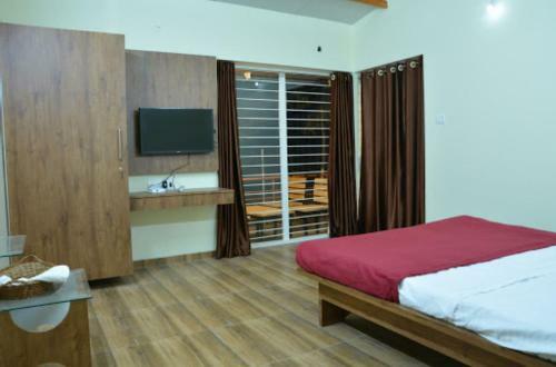 Hotel Basil Farm Stay