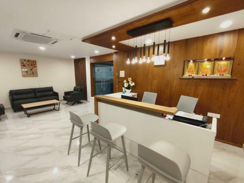 Hotel Kings Court Guest Inn