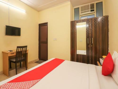 Hotel Oyo 65378 Grand Palace