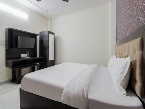 Hotel Oyo 79212 Collection O Blue Diamond