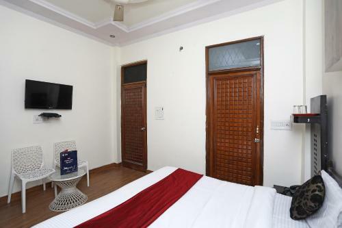 Hotel Oyo 3814 Stay The Castle
