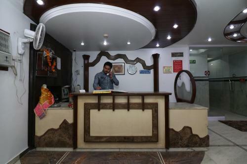 Oyo 27802 Hotel Boom Room