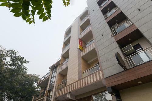 Hotel Oyo 71322 Red Stone
