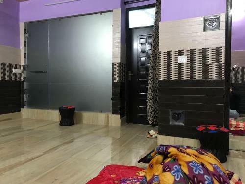Hostal Al Ashfaq Guest House