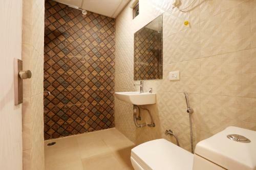 Hotel Ark Suites At Airport