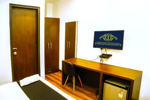 Airport Hotel Tashree