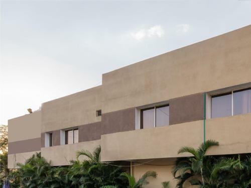 Hostal Oyo 78109 Premium Villa