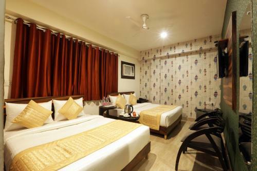 Hotel Couple Choice Inn