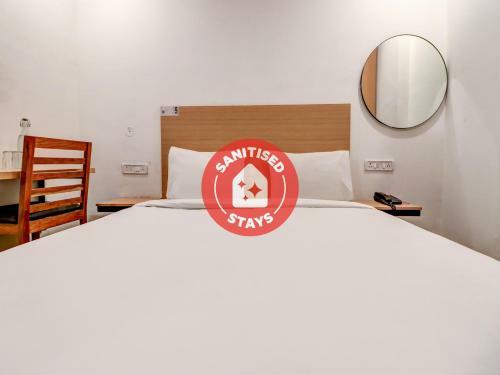 Hotel Oyo Townhouse 74409 Key Rooms