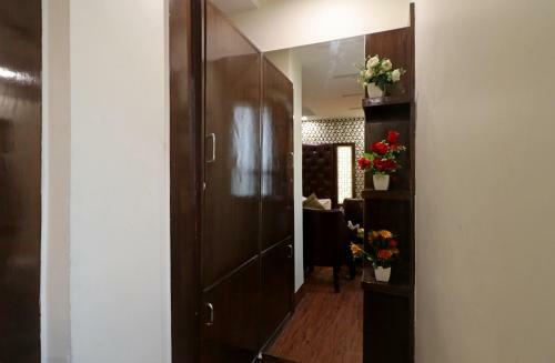 Hotel Mannat International By Mannat