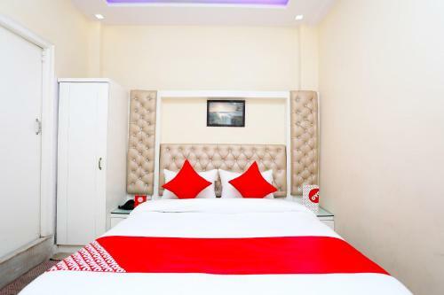 Hotel Oyo 19475 Vijay Inn