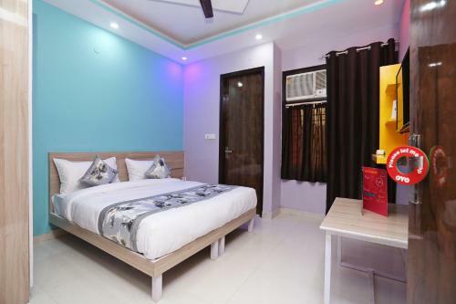 Hotel Oyo 14822 Rose Residency