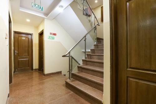 Oyo 73674 Hotel Sampuran Inn