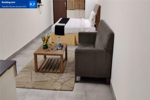 Airport Hotel Dev Palace