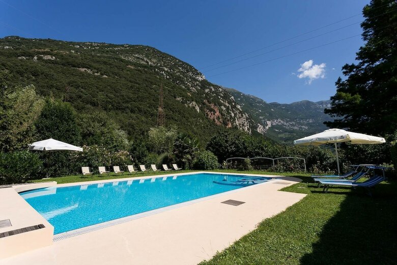 Hotel Due Laghi