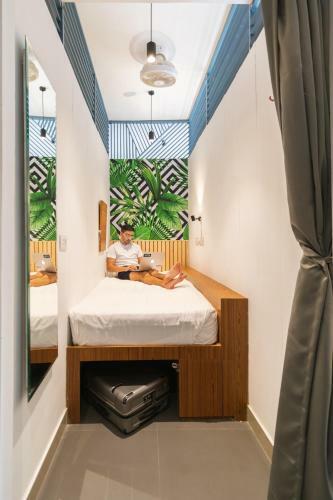 Hotel Minimalist Poshtel & Suites