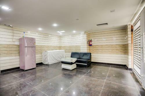 Hotel Oyo 37915 Anshun Residency