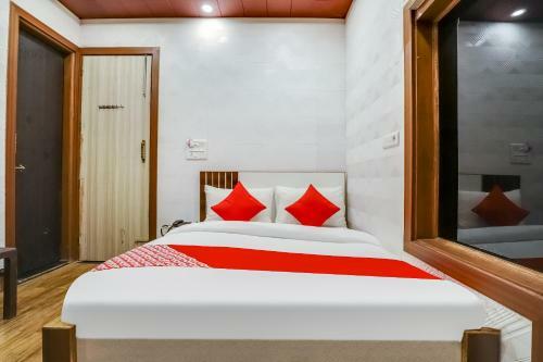 Hotel Oyo Flagship 76287 Sai Upwan Sector 6c