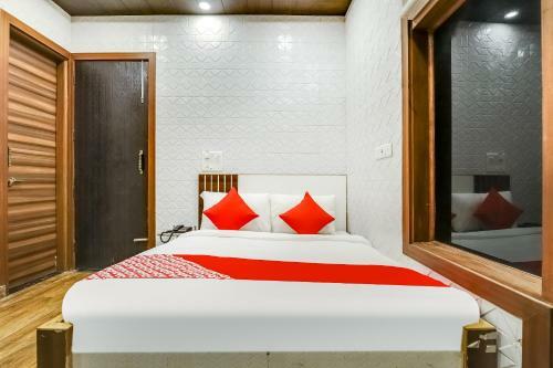 Hotel Oyo Flagship 76287 Sai Upwan Sector 6c
