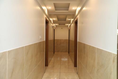 Hotel Hira Palace