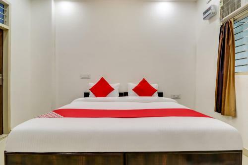 Hotel Oyo Flagship 75888 Kd House