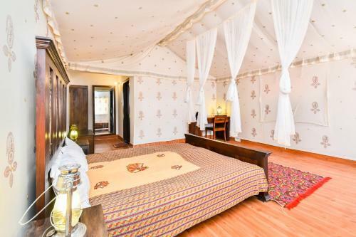 Hotel Palette - Camp Thar